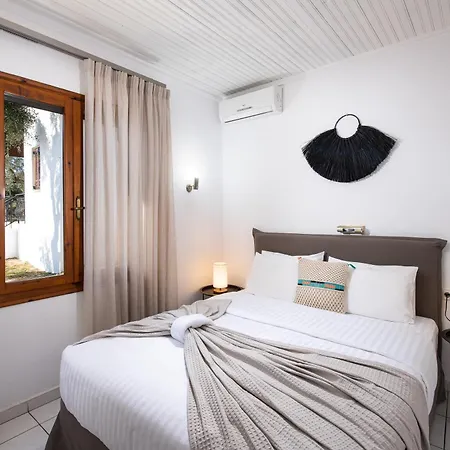 Acroterra - Easy Living *