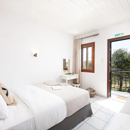 Acroterra - Easy Living Апартаменты
