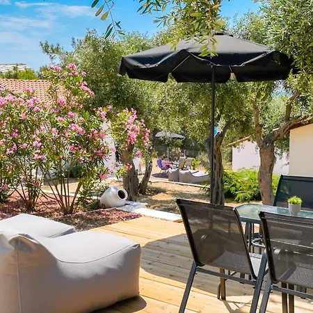 Acroterra - Easy Living Апартаменты Алики